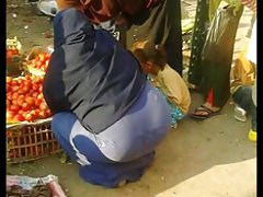Arab poze cu femei street voyeur