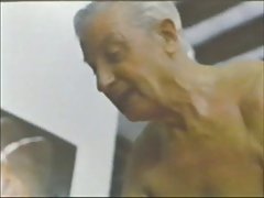 Fete blonde frumoase poze bărbați mai în vârstă cu femei 14 port-tweed