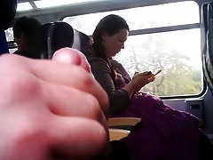 Juca film romanesc xxl o fată în tren